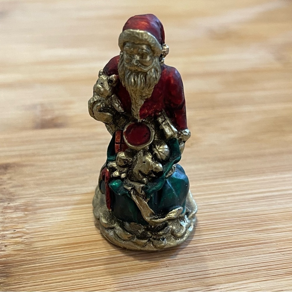 Vintage Christmas Russ Berrie Santa Figurine